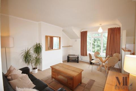 2 bedroom flat for sale, Brondesbury Villas, London NW6