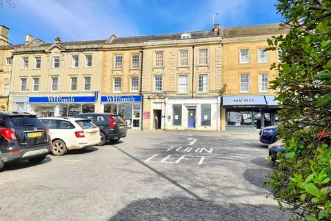 Property to rent, High Street, Chipping Norton