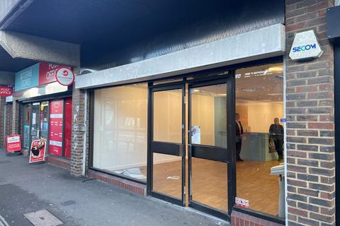 Retail property (high street) to rent, 14 West End Road, Bitterne, Southampton, SO18 6TG