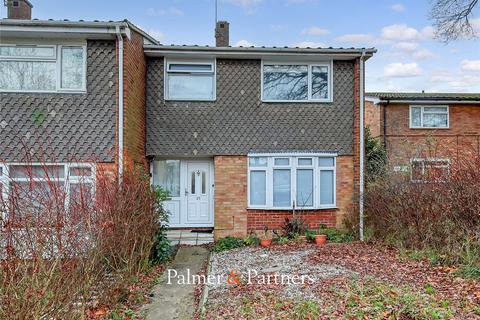 3 bedroom end of terrace house for sale, Home Mead, Chelmsford, Essex, CM2