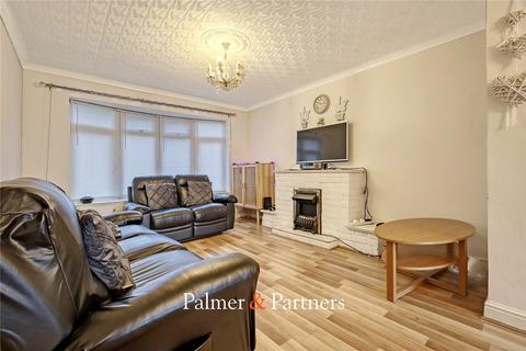 3 bedroom end of terrace house for sale, Home Mead, Chelmsford, Essex, CM2