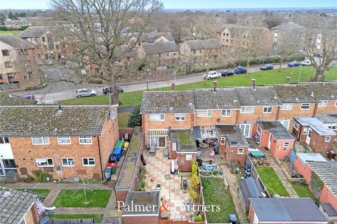 3 bedroom end of terrace house for sale, Home Mead, Chelmsford, Essex, CM2