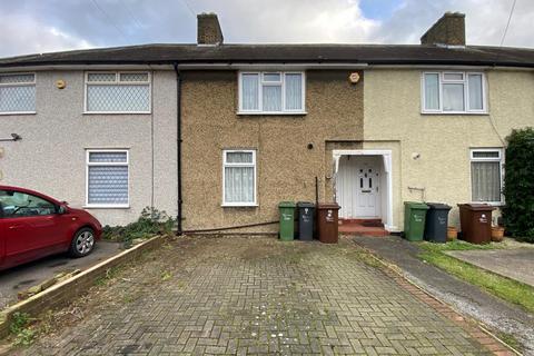 2 bedroom terraced house for sale, Flamstead Road, Dagenham