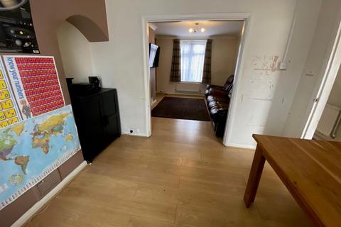 2 bedroom terraced house for sale, Flamstead Road, Dagenham