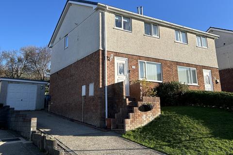 3 bedroom semi-detached house for sale, Cae America, Llanfairfechan LL33