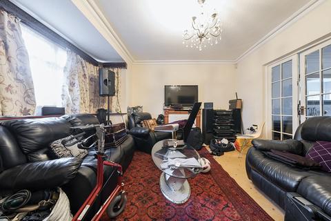 5 bedroom detached house for sale, Harlington Road, Uxbridge, UB8