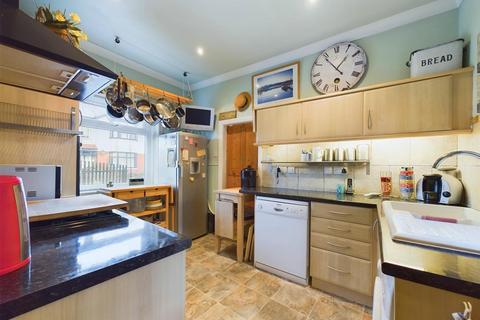 3 bedroom semi-detached house for sale, George Street, Bridlington