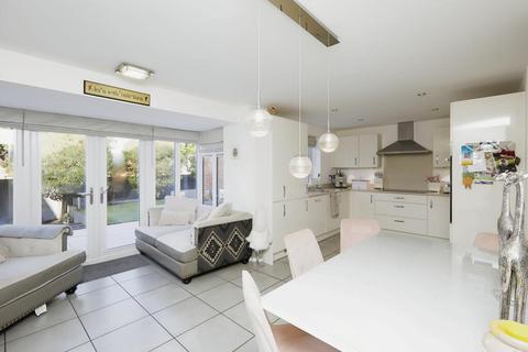 4 bedroom detached house for sale, Hare Park, Drakelow, Burton-on-Trent, DE15