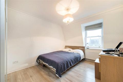 3 bedroom flat to rent, Morshead Road, London