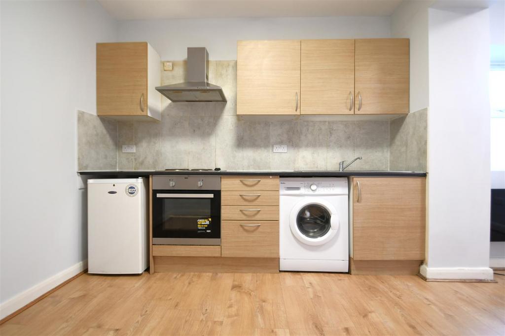 Open Plan Kitchen/Reception