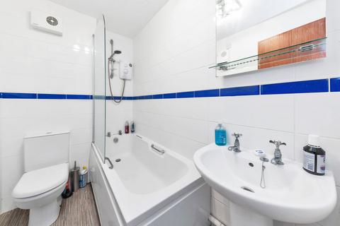 1 bedroom flat for sale, Speedwell Close, Cambridge CB1