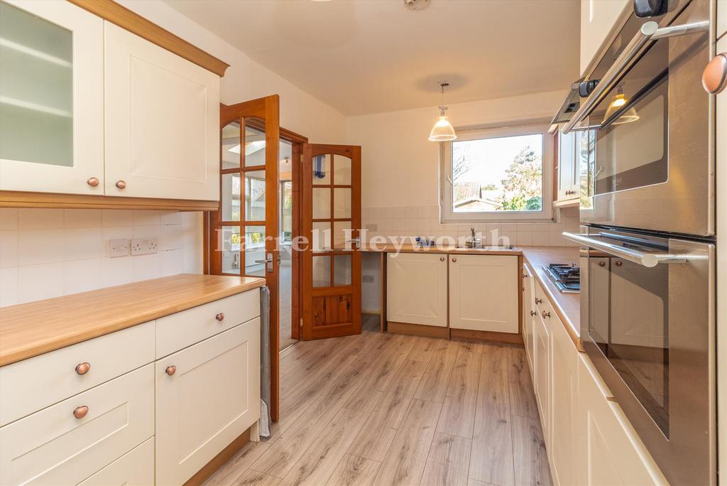 Kitchen image 2