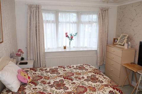 84 Broadmeadow, Walsall, WS9 8JB