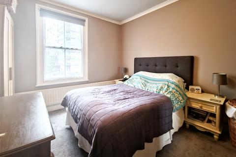 2 bedroom terraced house to rent, Vincent Road, Kingston Upon Thames