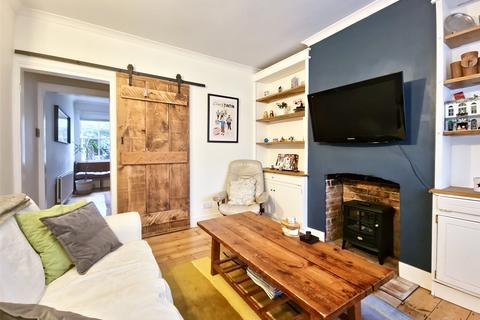 undefined, Vincent Road, Kingston Upon Thames