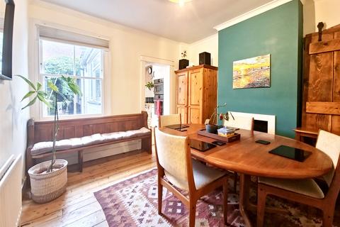 undefined, Vincent Road, Kingston Upon Thames