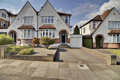 48 Hillside Crescent, Enfield, EN2 0HR