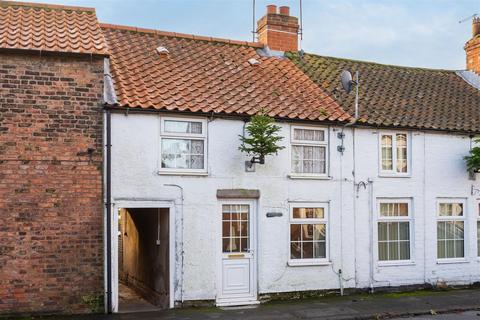 2 bedroom cottage to rent, Main Street, Ottringham