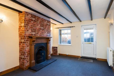 2 bedroom cottage to rent, Main Street, Ottringham