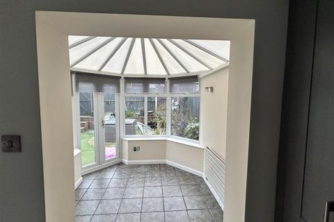 8 Berwyn View, Ellesmere, SY12 0DZ