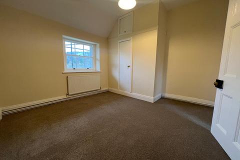 3 bedroom apartment to rent, Whitfield NE47