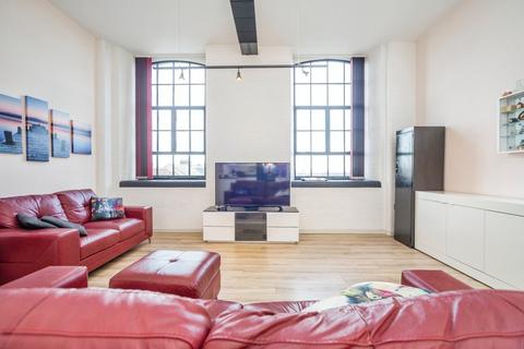 2 bedroom flat for sale, Gillingham Road, Gillingham ME7