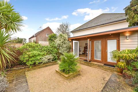3 bedroom detached house for sale, Victoria Road, Chichester, West Sussex, PO19