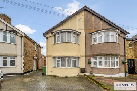 3 bedroom semi-detached house for sale, Budleigh Crescent, Welling