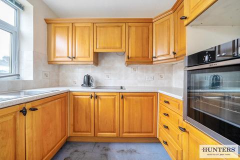 48 Budleigh Crescent, Welling, DA16 1DN