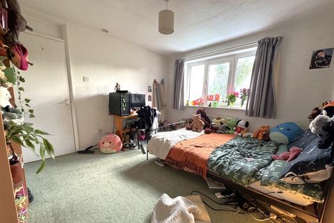 4 bedroom terraced house to rent, Stanmore