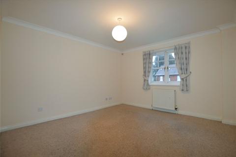 2 bedroom apartment for sale, Kingsway, Woking, Surrey, GU21