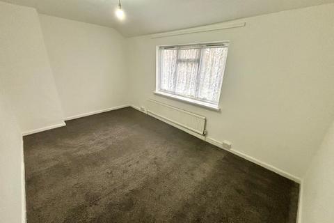 2 bedroom terraced house to rent, Brett Gardens, Dagenham RM9