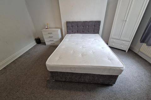 1 bedroom in a house share to rent, Killingworth Road, South Gosforth NE3