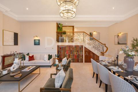 3 bedroom apartment for sale, Hill Street, London, W1J