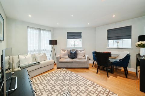 2 bedroom flat for sale, 33 Blackfriars Lane, London EC4V