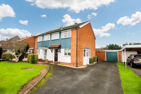 3 bedroom semi-detached house for sale, Barnett Lane, Kingswinford DY6