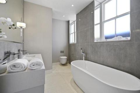 2 bedroom apartment to rent, Chesterfield Gardens, London W1J