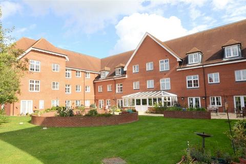 2 bedroom apartment for sale, Horley, Surrey, RH6