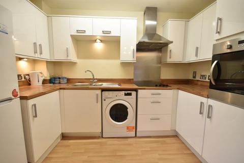 2 bedroom apartment for sale, Horley, Surrey, RH6