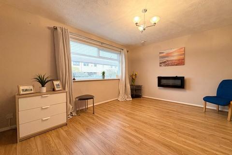 2 bedroom apartment to rent, The Spinney, Thornton-Cleveleys, FY5