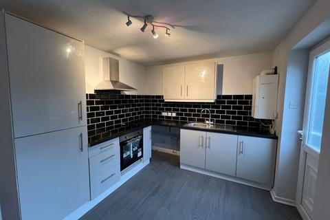 2 bedroom terraced house to rent, Broadley Avenue, Anlaby, HU10