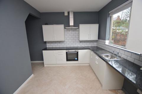 2 bedroom terraced house to rent, Ridyard Street, Platt Bridge