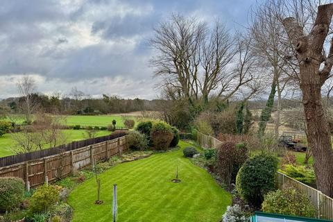 4 bedroom detached house for sale, Wallingtons Road, Hungerford RG17