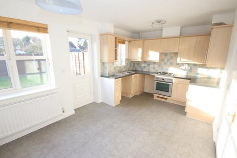 3 bedroom semi-detached house to rent, Falkland Close, Flitwick, MK45