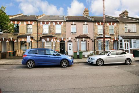 4 bedroom terraced house to rent, Keogh Road, London