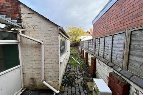 155 Ashes Road, Oldbury, B69 4RD