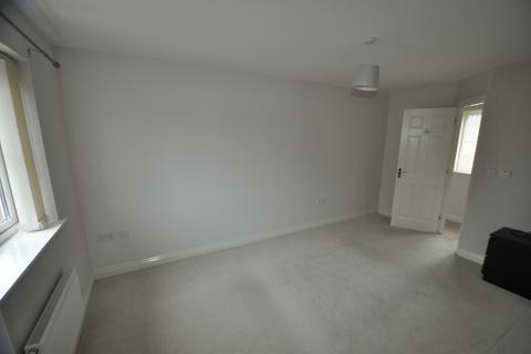 3 bedroom terraced house to rent, Carnegie Walk, Exeter, EX2