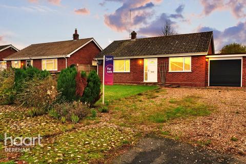 3 bedroom detached bungalow for sale, Pightle Way, Norwich