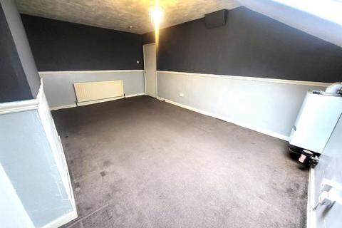 2 bedroom flat to rent, Compton Road, Wolverhampton, WV3 9PU