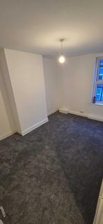 2 bedroom terraced house to rent, Leeds LS6